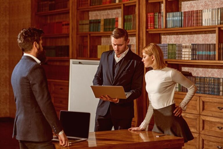 6 Reasons to Get a Defense Attorney for Your Criminal Case
